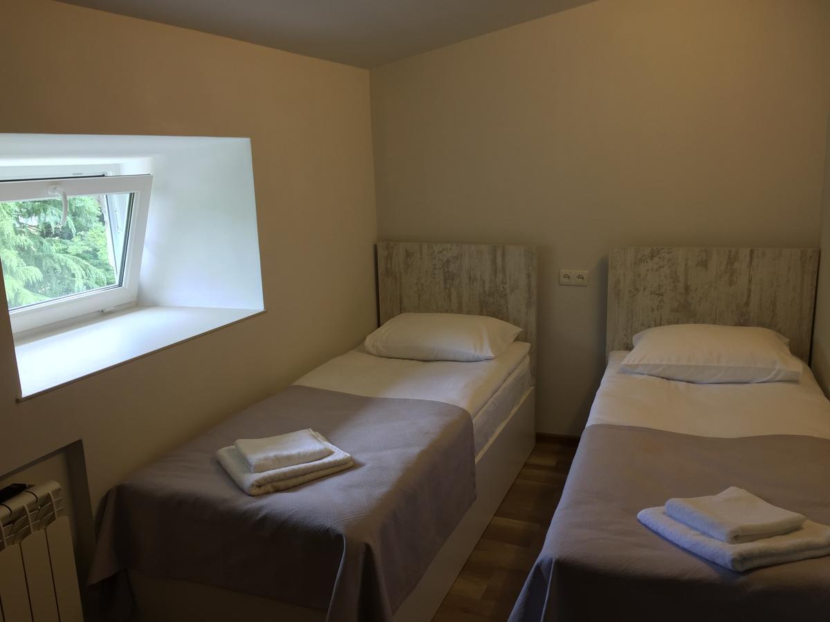 R And B Otel Borjomi Dış mekan fotoğraf