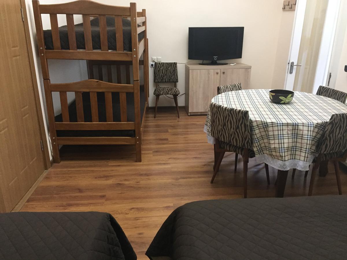 R And B Otel Borjomi Dış mekan fotoğraf